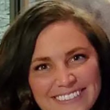 Stephanie Barker